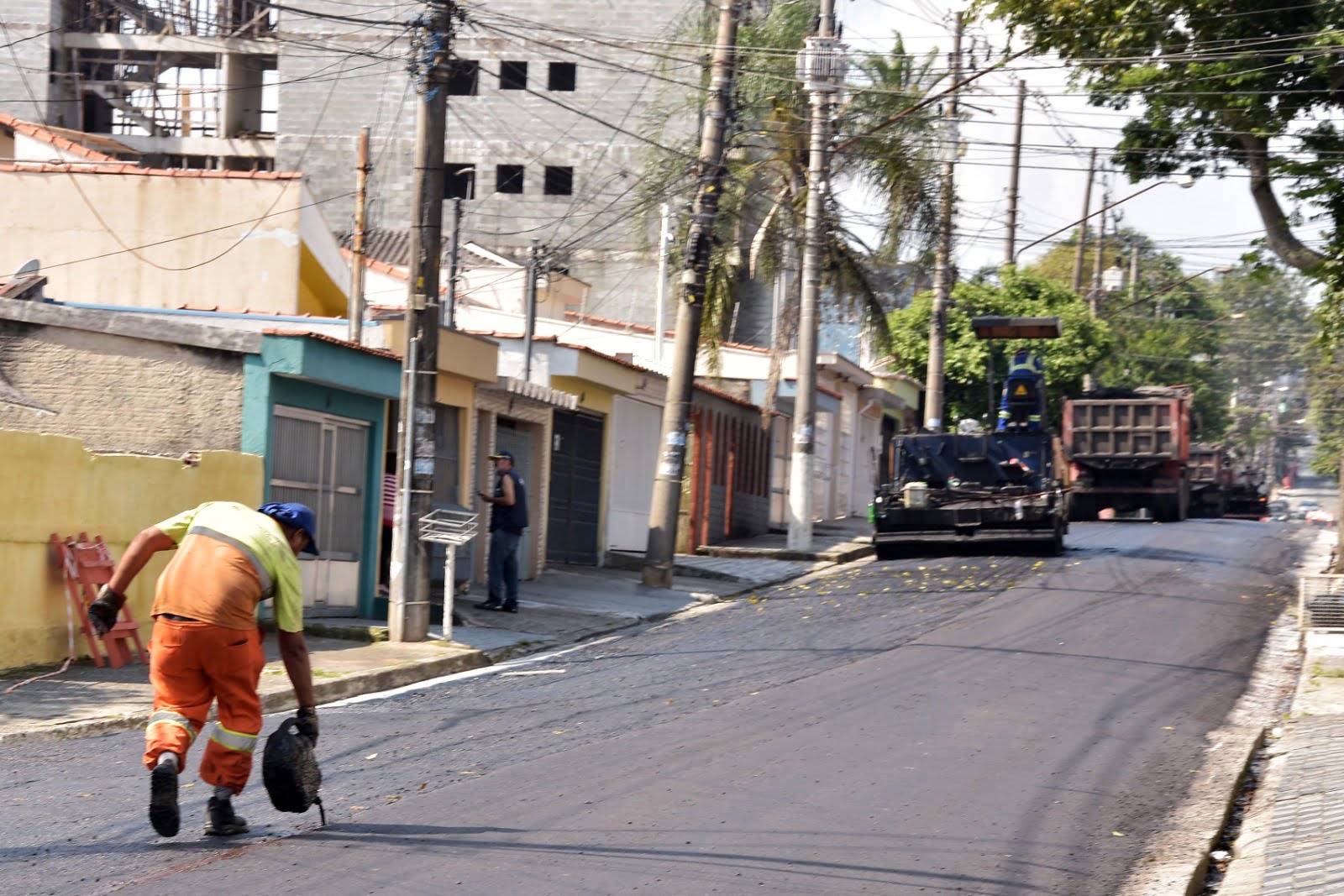 Santo André Vila Lucinda e Jardim Santo Antônio recebem obras do programa Rua Nova. Veja vídeo Santo André Vila Lucinda e Jardim Santo Antônio recebem obras do programa Rua Nova. Veja vídeo