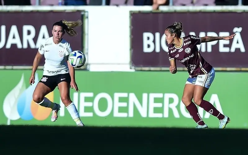 Ferroviária e Corinthians empatam no primeiro jogo da final